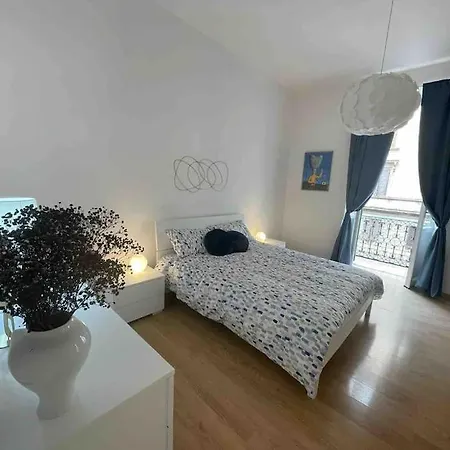 Domus Esquilino Apartamento *